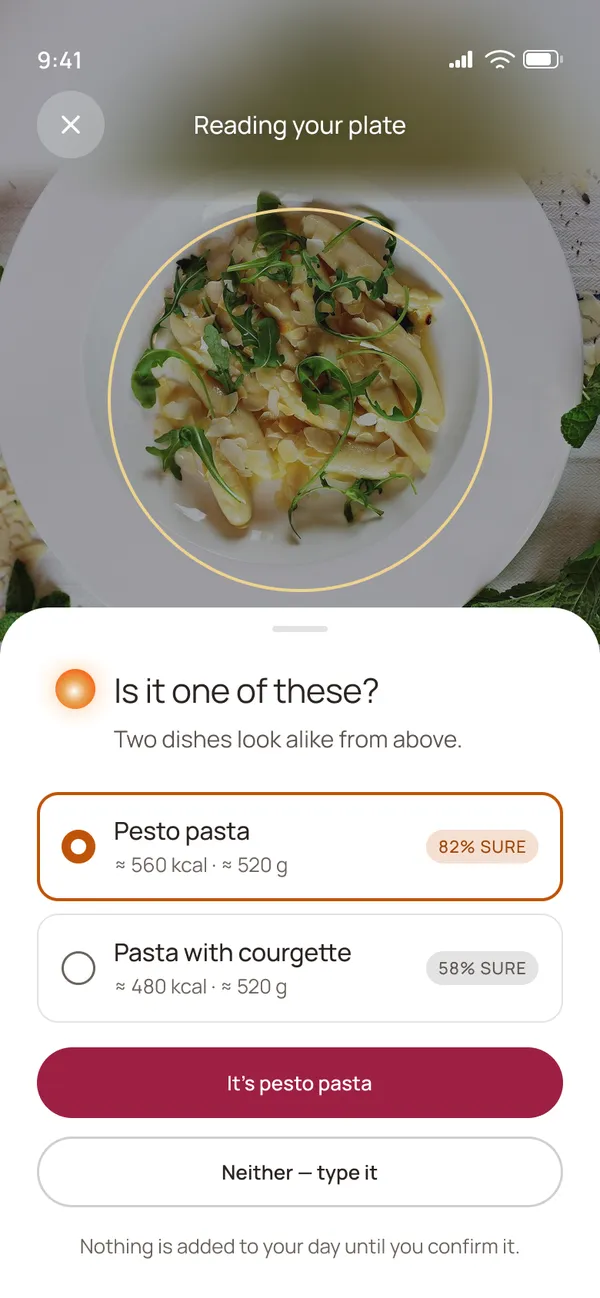 Ambiguous recognition: Is it one of these? Pesto pasta 82 % sure, pasta with courgette 58 % sure